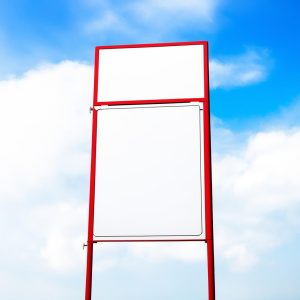 Изготовление светящихся вывесок: технологии и творческий подход