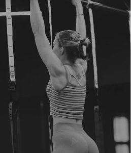 Тренер TRX: как выбрать профессионала и почему это важно для ваших тренировок